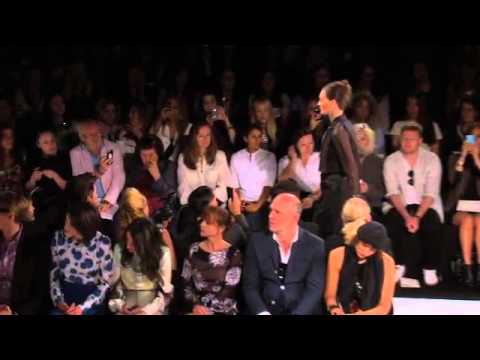 Carolina Herrera Wiosna/Lato 2014 Full Fashion Show | Exclusive 