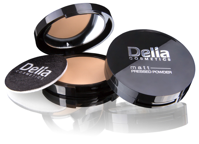 Hipnotyzująco piękna! –makijaż z nowościami od Delia Cosmetics 3