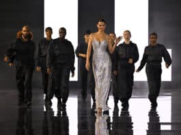 „Le Défilé L’Oréal Paris – Walk Your Worth” : Runway – Paris Fashion Week – Womenswear Spring/Summer 2024